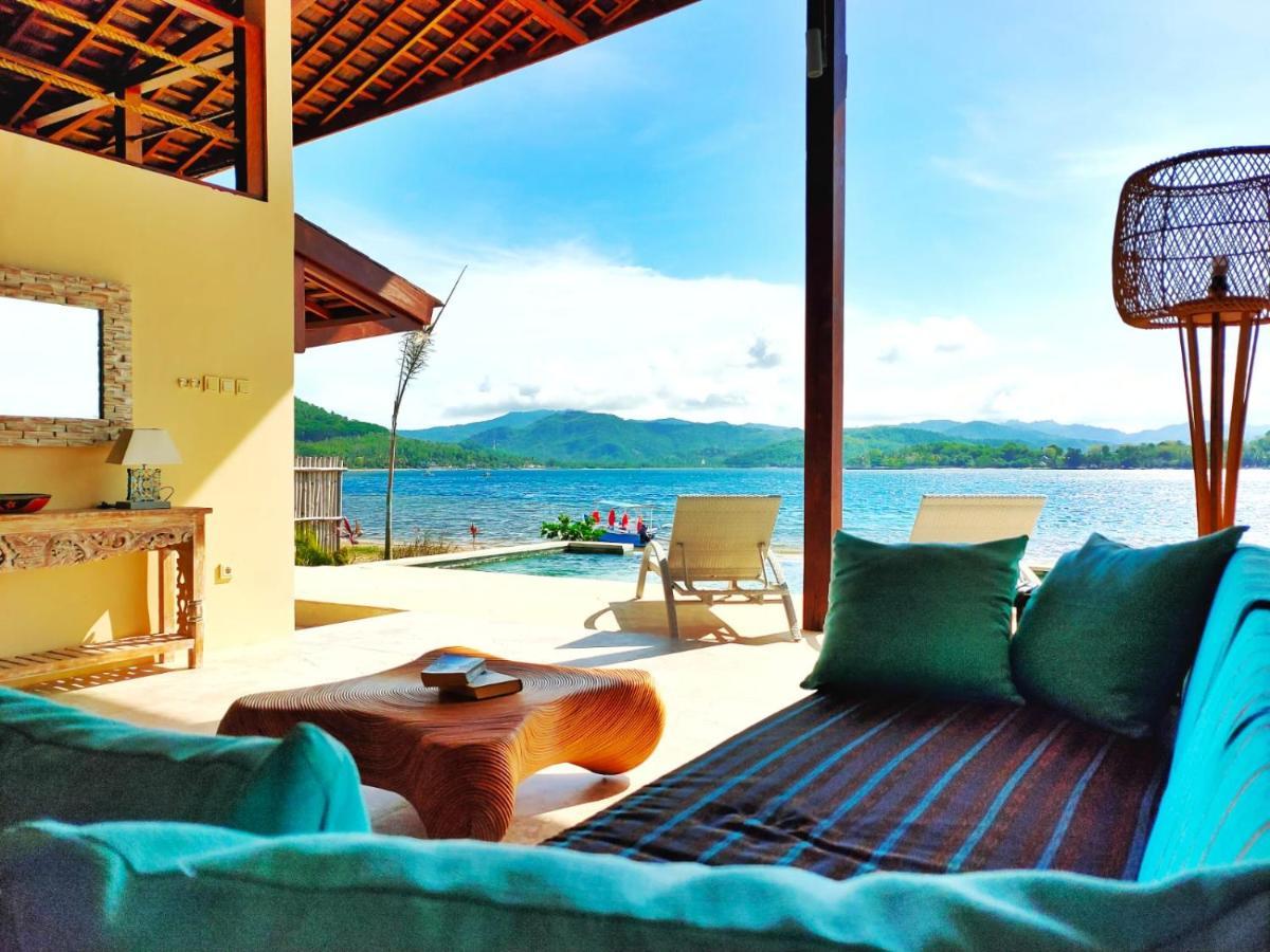 The Club Villas Lombok Sekotong Exterior photo